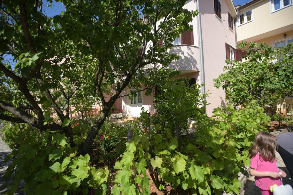 Apartments Vitkovic Cres Eksteriør bilde